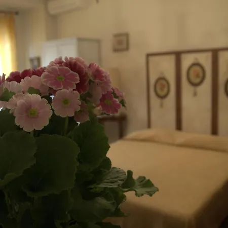 All'ombra Di San Pietro Рим